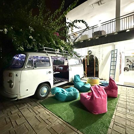 D'Flora Homestay 라부안 바조 외부 사진