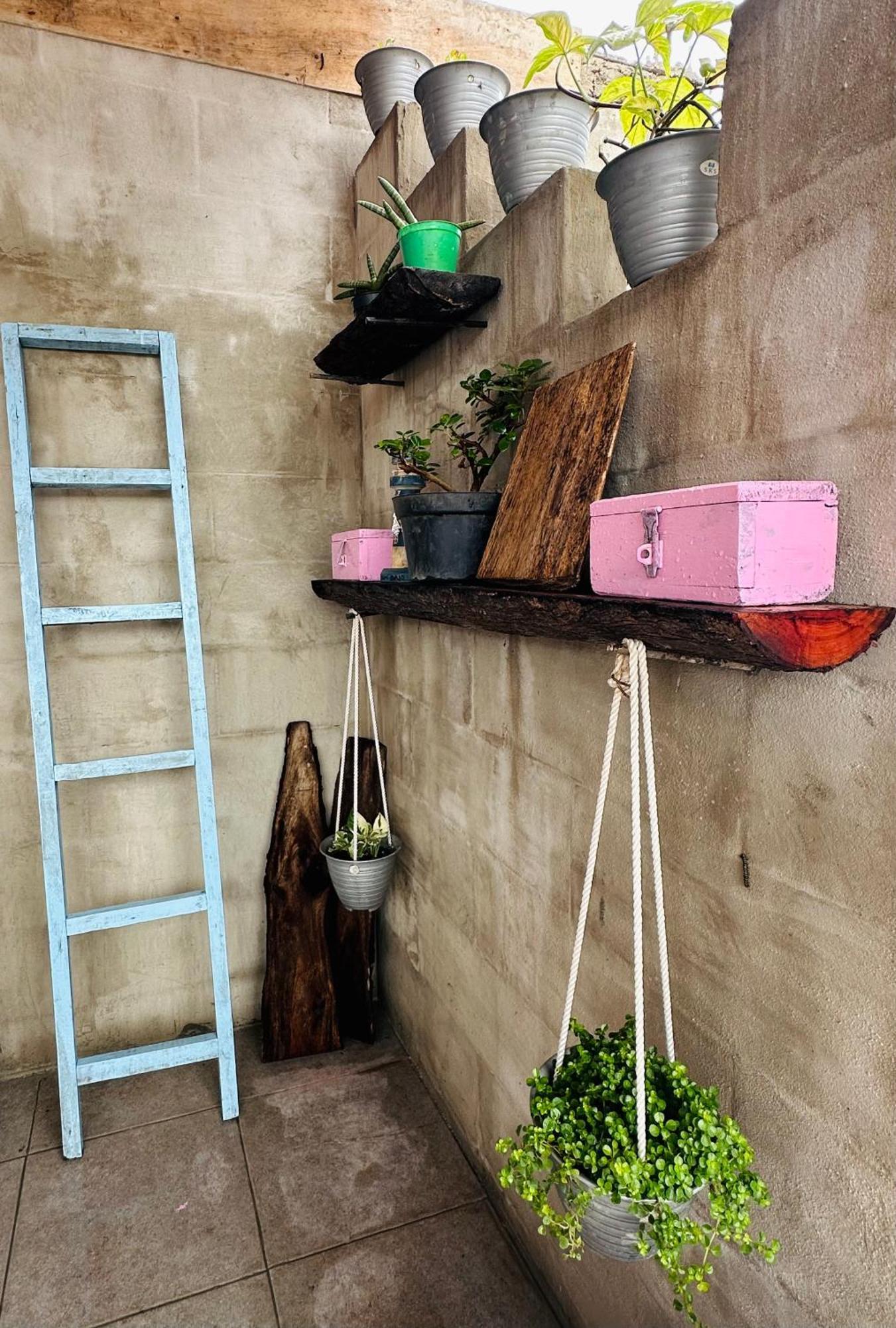 D'Flora Homestay 라부안 바조 외부 사진