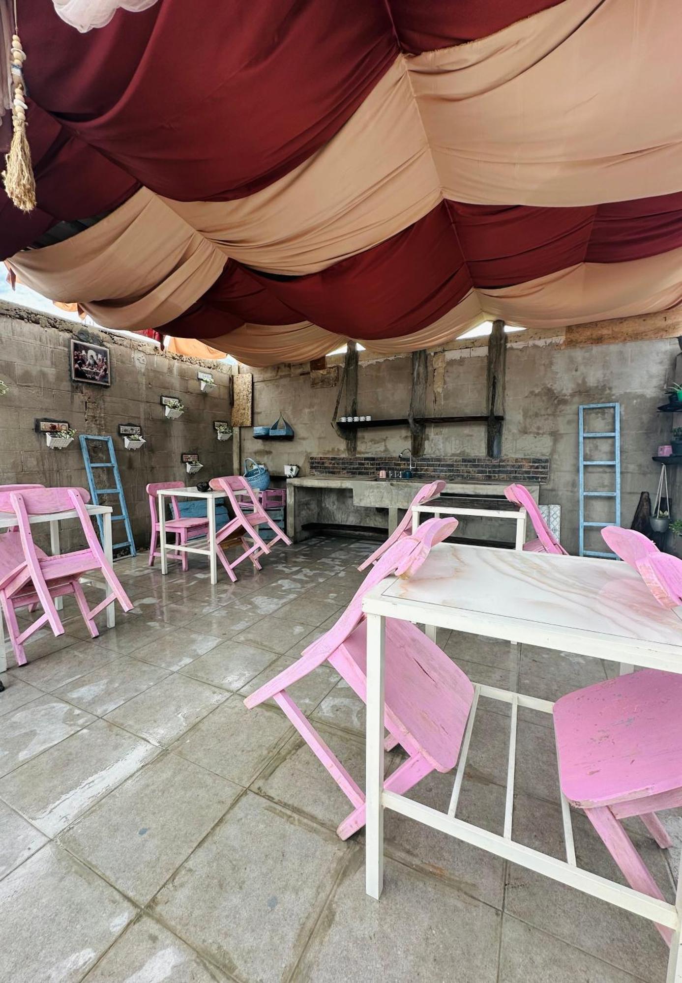D'Flora Homestay 라부안 바조 외부 사진