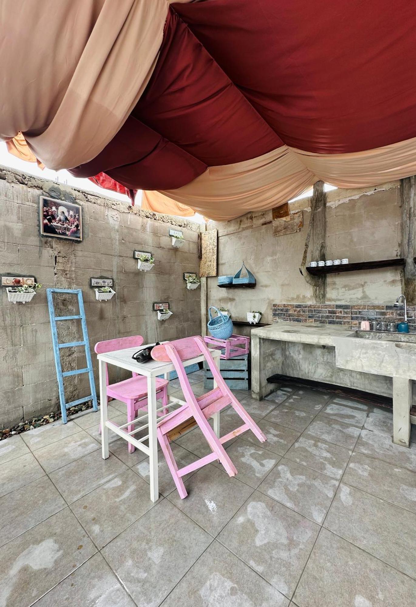 D'Flora Homestay 라부안 바조 외부 사진
