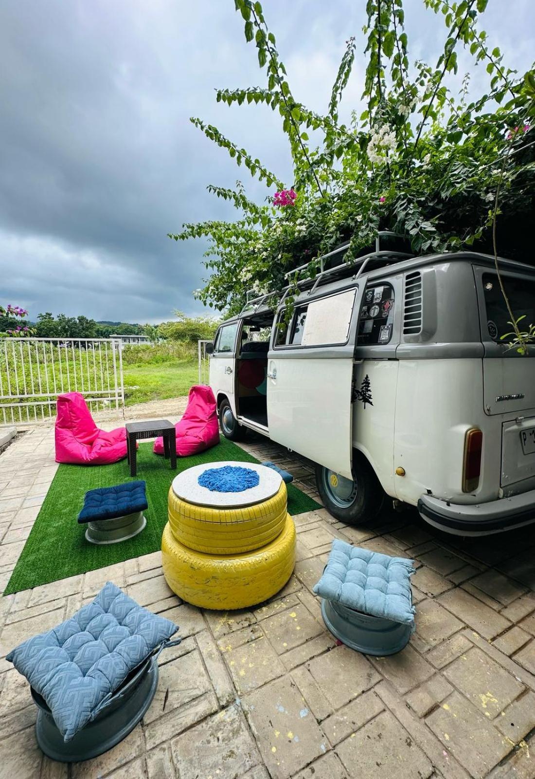 D'Flora Homestay 라부안 바조 외부 사진